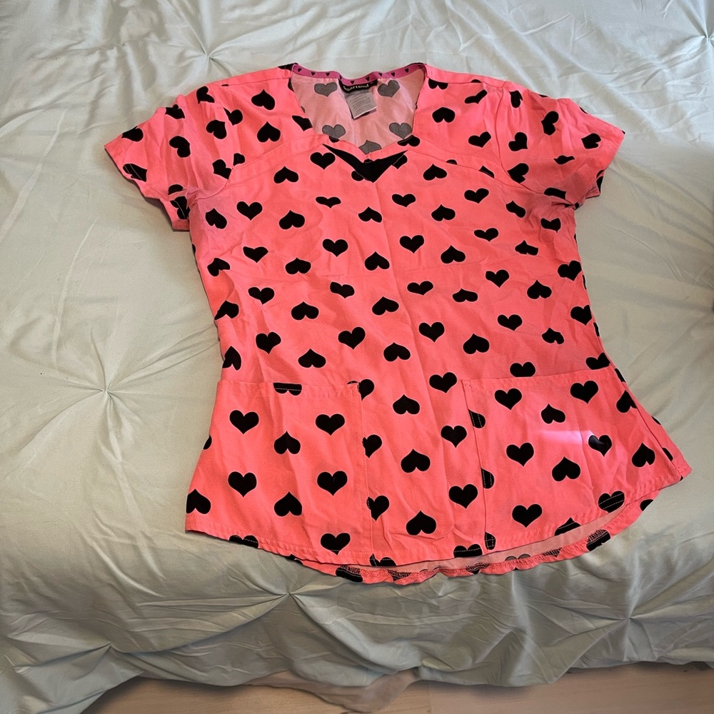 Heart and Soul scrub top-Small